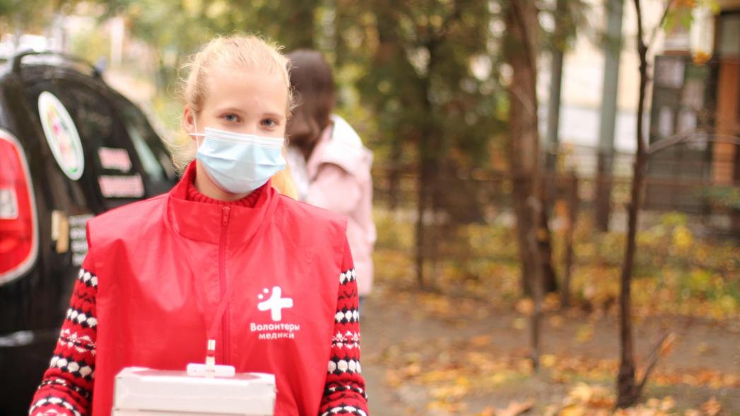 «Маленькие радости для врачей»: волонтеры-медики приняли активное участие во Всероссийской акции